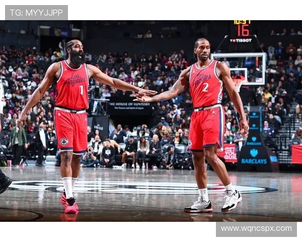 小卡全明星狂砍31分 文班空砍33分出局